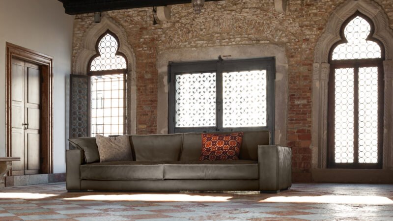 Terminal_Gold_sofa_19